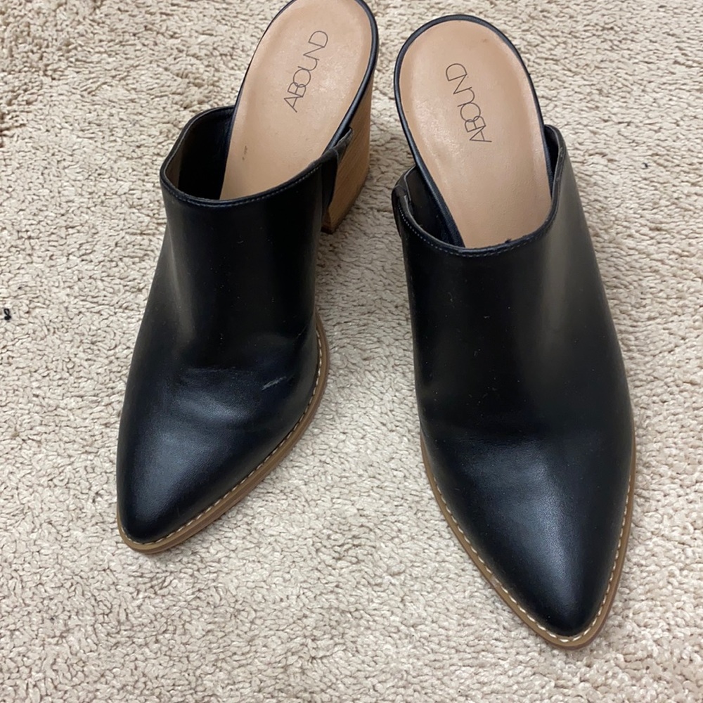 Black mules lightly used